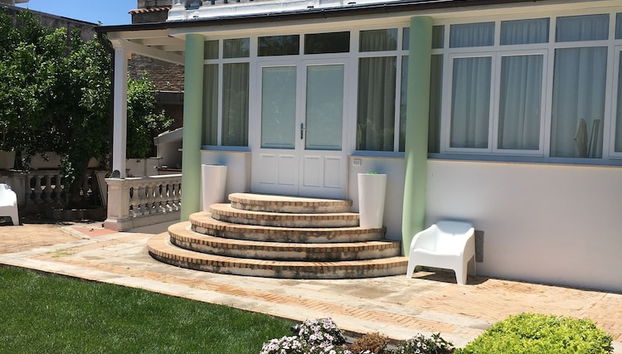 Secret Garden - Suites & Apartments - Foto 2, Imagen principal