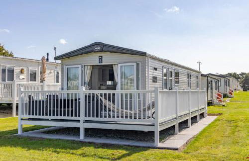 Hiba Luxury Lodge At Parkdean Cayton Bay Holiday Park - Foto 31