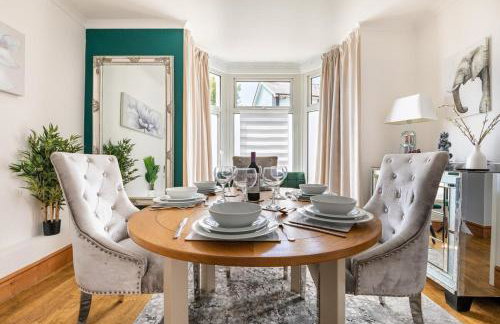 Cosy Coastal Townhouse 10-Min-Drive to Beach - Foto 18