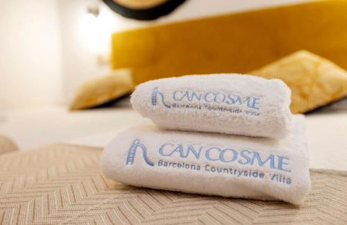 21 Sleeps Private Pool Villa & BBQ Near Barcelona - Foto 65