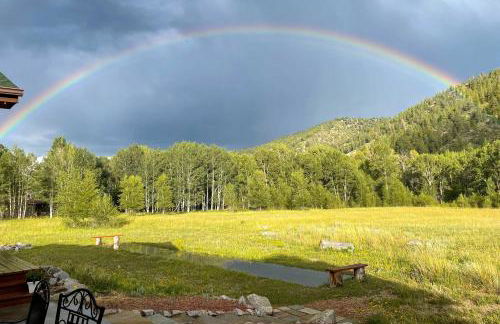 Close to Hot Springs Chalk Creek Meadows Home! - Photo 34