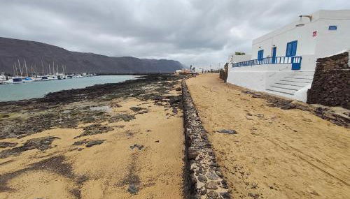 Casa La Playa con terraza a pie de la Playa - Photo 3