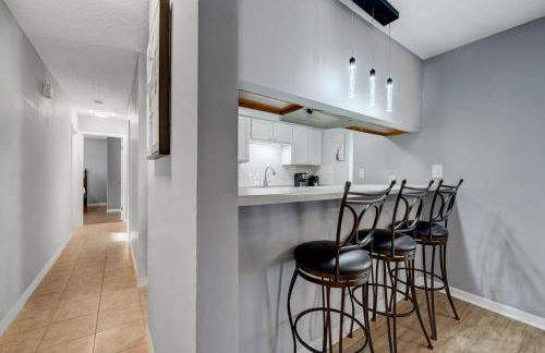 Charming Palm Bay Retreat with Garden - Foto 13