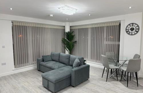 Serenity Waterfront 2 Bed Apartment - Foto 10