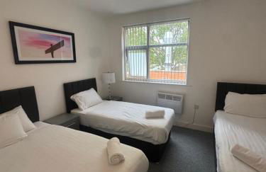 The Bake Apartment - 5 bedroom Large Apartment sleeps up to 16 person - Foto 2