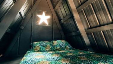 Secluded A-Frame Glamping on 46-Acre Farm Near Nashville – Queen Beds, Fire Pit, Breakfast Included - Foto 2