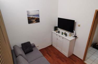 Schickes Studioapartment mit Balkon - Foto 25