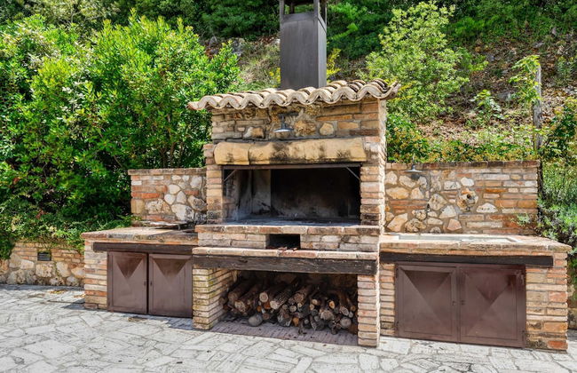 Luxury, Modern Apartment With Pool and Stunning Views - Foto 48