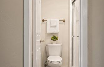 Luxury 2BR Apartment Near SeaWorld, Airport & Downtown San Diego - Foto 16