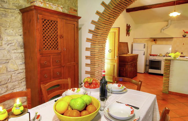 Alluring Farmhouse in Ortignano With Swimming Pool - Foto 73