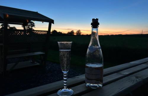 Cosy Owls Roost Hut With Private Hot Tub - Foto 9