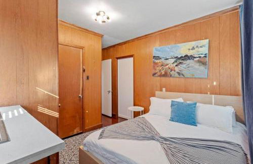 1 Block to Beach - 8BR 5BA Modern Historic Home - Foto 3