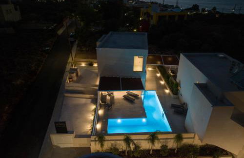 Xenias Luxury Villas Private Pool Kalathas - Photo 73