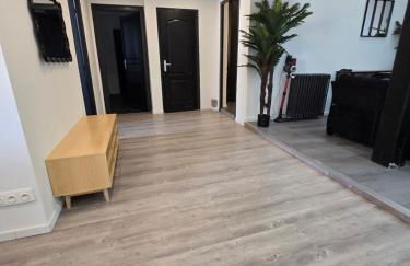 Appartement XXL 120m2 - 10 couchages - 3ch - centre Foix - 2 sdb-2 wc - Parking gratuit à 1 Minute - Foto 27