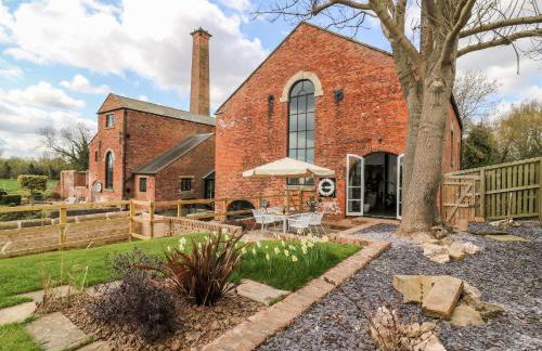 The Pump House Art Studio - Foto 35