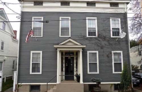 Hudson Valley Retreat in Downtown Hudson, NY - Sleeps 16-20 - Foto 1