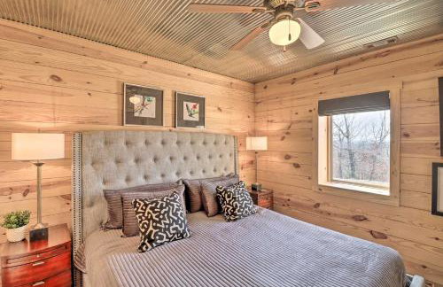 Mountain Home Cabin Rental with Fire Pit! - Foto 16