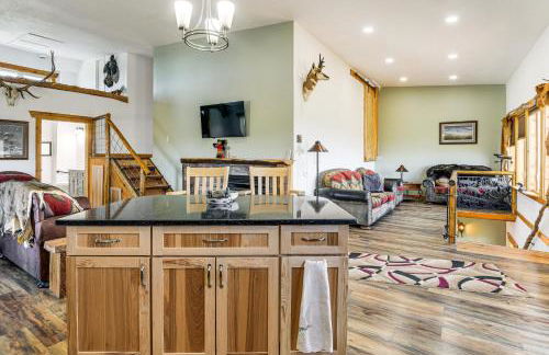 5 Mi to Lake Secluded Pinedale Retreat with Sauna! - Photo 5