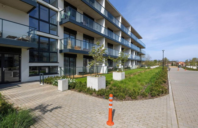 Apartment Overlooking the River, Pool, Dziwnow - Photo 30