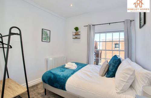 Spacious Apartment In The Centre Of Bridgwater Ideal for Contractors & Group Stays By Hinkley Homes Short Lets & Serviced Accommodation - Foto 31