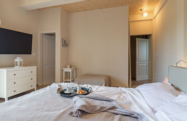 Luxurious Villa in Butkovici with Pool & Hot Tub - Foto 6