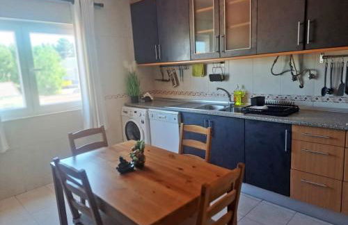 Moradia T2 com vista para a serra - Alverca - Foto 15