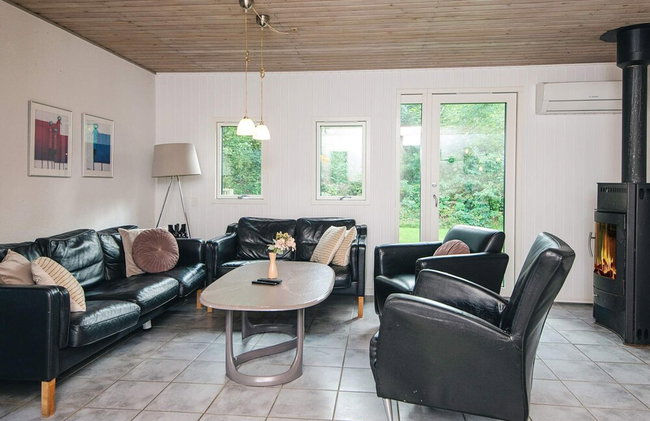 8 Person Holiday Home in Orsted - Foto 34