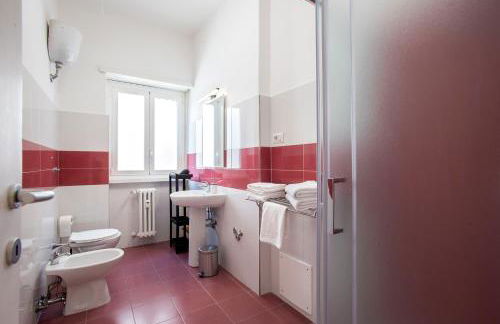 Ampio appartamento familiare Metro A a 50m - Foto 23