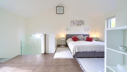 Apolina Malinska - Foto 2