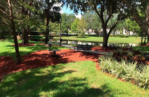 4 Bedroom 3 Bathroom Lucaya Village 17-104 - Foto 58