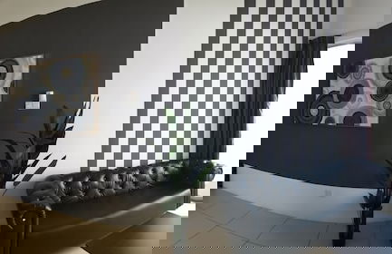 Misty Wonderland Next to Night Market - Foto 11