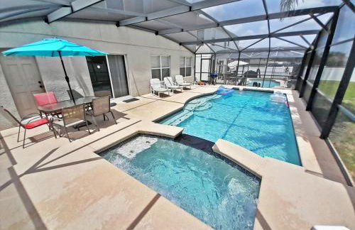 Private pool villa with game room close to theme parks! - Foto 28