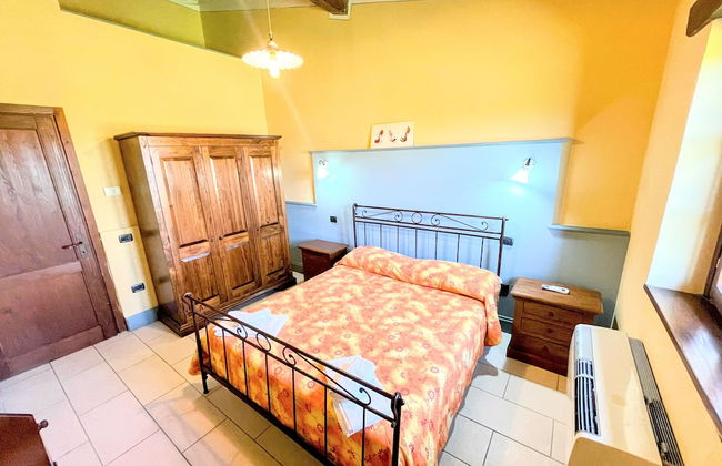 Apt 5 Aircon, Wifi, Infinity Pool, Jacuzzi, Gardens Incredible! Sleeps 4 - Photo 11