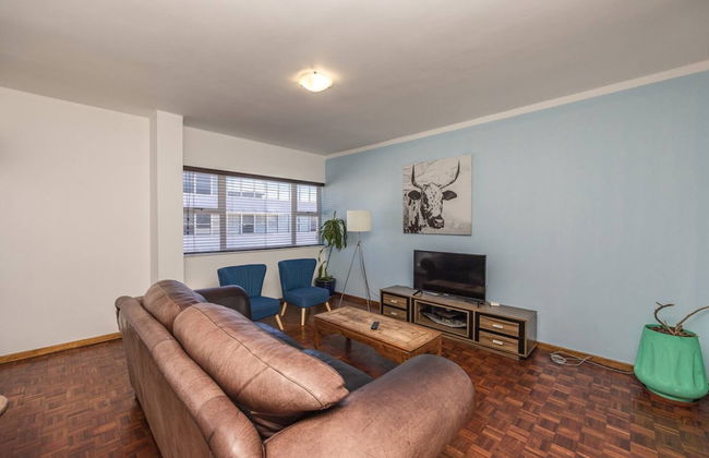 Centrally Located 2 Bedroom Apartment in Cape Town - Foto 14