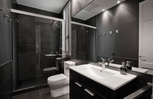 Casanova Charm 4BDR Apartment - Photo 14