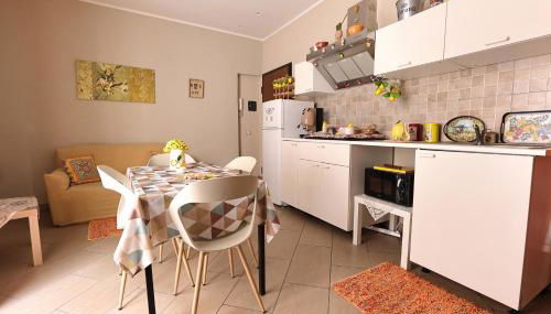 U Casteddu Home Motta Sant'Anastasia 1 - Foto 2