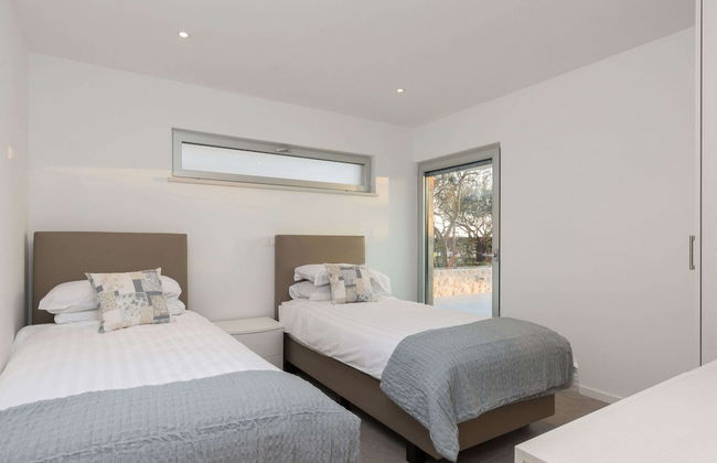 Luxurious Villa in Kozino With Fenced Garden - Photo 8