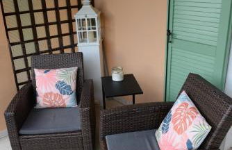 La Verbena a fianco del Vittoriale, vista piscina, 10 minuti a piedi dal lungo lago - Foto 25