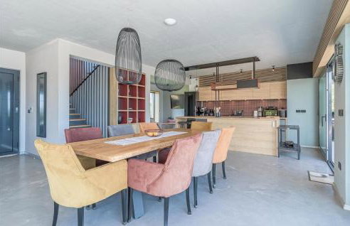 Awesome Home In Bukori - Foto 27