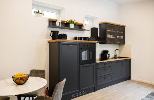 Luxury City Center House - Photo 11