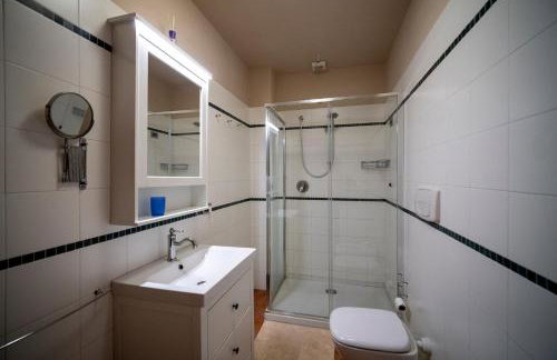 Villino Blu Private Villa on the Chianti Hils 10 Plus 2 pax - Photo 98