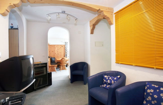 Tgèsa Pazzola Huonder-Monn - Foto 3