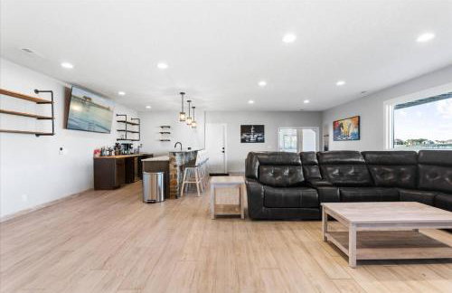 Lakefront Mansion!Close to SAC&Mahoney State Park! - Foto 18