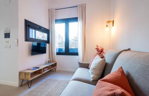 FLORIT FLATS - Stylish Valencia Ceramic Apartments with Free Bicycles by the Joaquin Sorolla Station - Photo 56