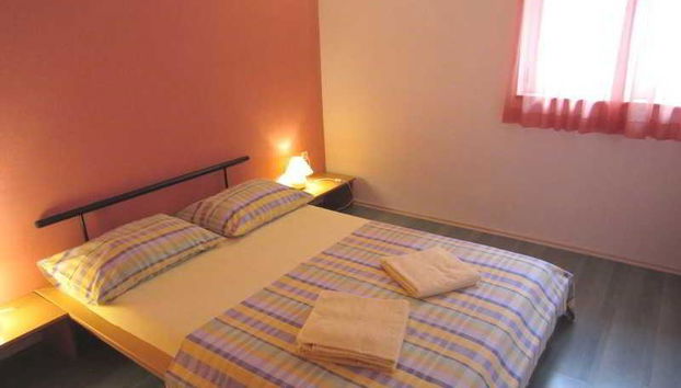 Apartmani Kelam - Foto 3