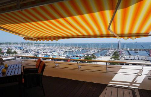 Panoramablick und den Strand direkt vor der Tür - Foto 23