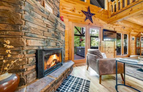 The Holiday Cabin at Lake Lure - Photo 24