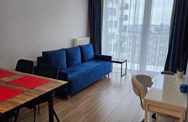 Nowoczesny i komfortowy apartament przy ulicy Kurpiowskiej blisko centrum miasta - Foto 3