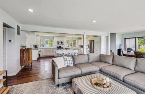 Month to Month and Seasonal Luxury Lakefront 5 bed 5 5 bath Estate Home - Foto 6