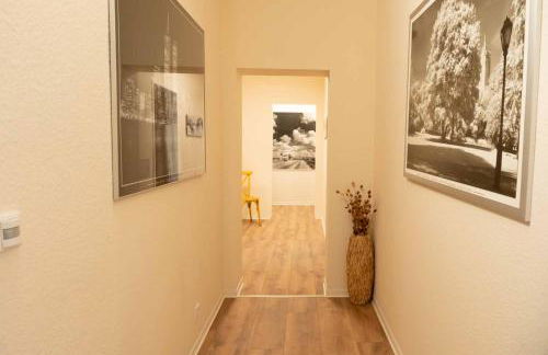 Fewo Art City-Studio Kassel 2, groß, modern, citynah, 3 Schlafzimmer, 2 Bäder, kostenfreie Parkplätze, 2 Süd-Balkons, Herkulesblick - Foto 36